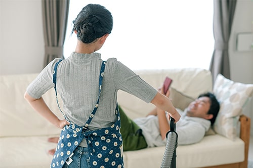 共働きなのに何もしない旦那と離婚！？ 知っておくべき注意点